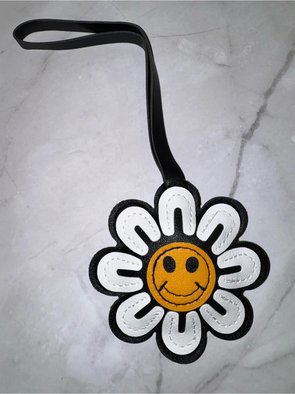 Smiley Daisy Bag Charm keychain Black, White & Yellow - New (purse not included)